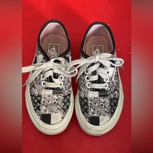 Kids patchwork style vans size 10.5